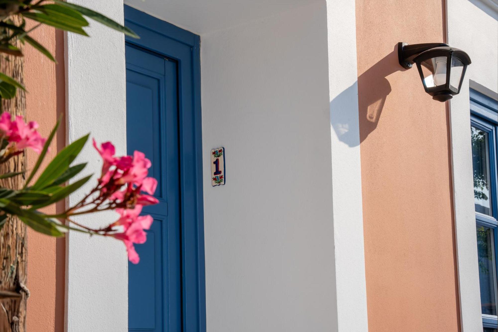 Porto Harani Seaside Apartments Symi Exterior foto